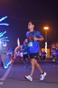 BIB: 6862, 072
                            <button type="button" onclick="openModal(21550497)" class="btn btn-primary btn-sm float-right btn-popup" data-toggle="modal" data-target=".modal-high-quality">
                        <i class="fas fa-shopping-cart"></i> Add to Cart
                    </button>
                                            <button type="button" onclick="isThisMe(21550497, true)" class="btn btn-success btn-sm float-right btn-popup btn-isme hidden" data-toggle="tooltip" data-placement="bottom" title="นี่คือรูปของคุณใช่ไหม คลิกที่นี่เพื่อเอาเข้าอัลบั้ม">
                        <i class="fas fa-plus"></i> Add to album
                    </button>
                    <button type="button" onclick="isThisMe(21550497, false)" class="btn btn-warning btn-sm float-right btn-popup btn-isnotme hidden">
                        <i class="fas fa-ban"></i> Remove from album
                    </button>